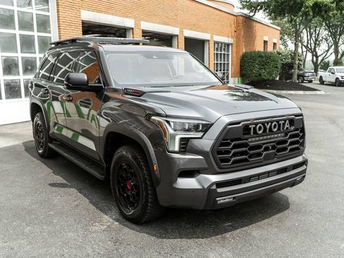 Used 2023 Toyota Sequoia 4WD image 6