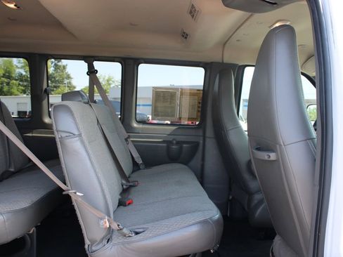 Used 2024 Chevrolet Express 3500 LT w/ LT Preferred Equipment Group RWD image 24