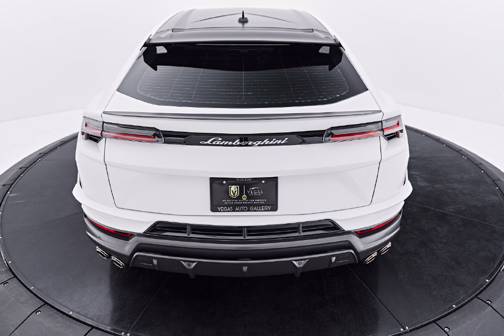 Used 2023 Lamborghini Urus Performante AWD/4WD image 29