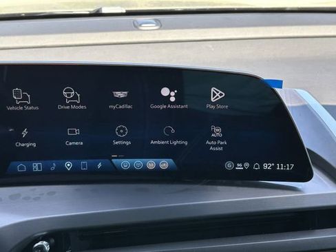 New 2026 Cadillac Vistiq Luxury image 17