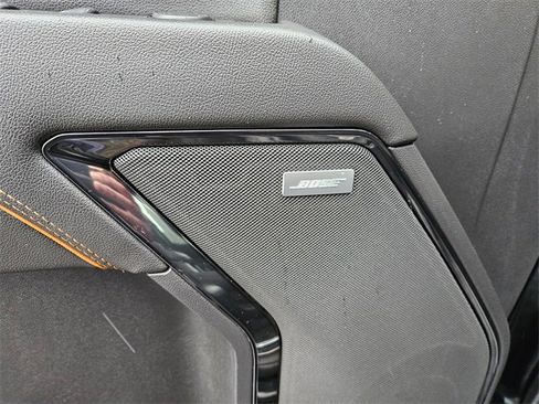 Used 2022 GMC Sierra 1500 AT4 w/ AT4 Preferred Package image 17