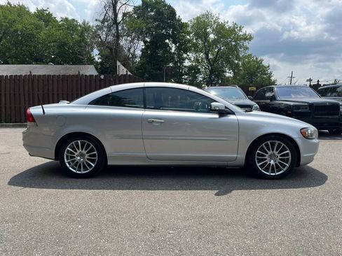 Used 2009 Volvo C70 T5 FWD image 10
