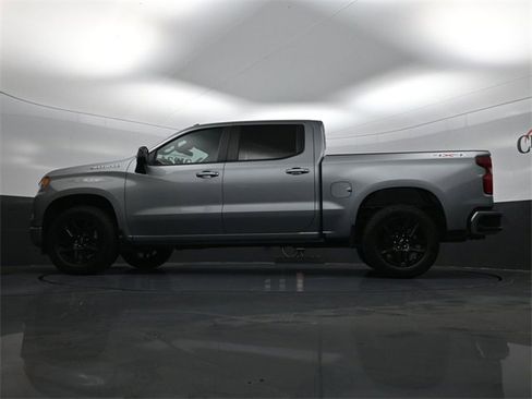 Used 2024 Chevrolet Silverado 1500 RST image 24