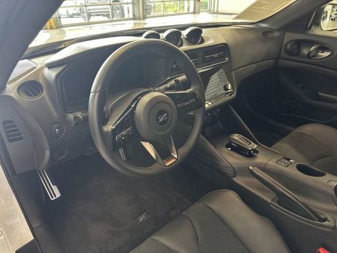 Used 2024 Nissan Z Performance w/ Floor Mat Package RWD image 19