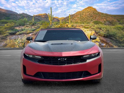 Used 2023 Chevrolet Camaro LT w/ Technology Package RWD image 9