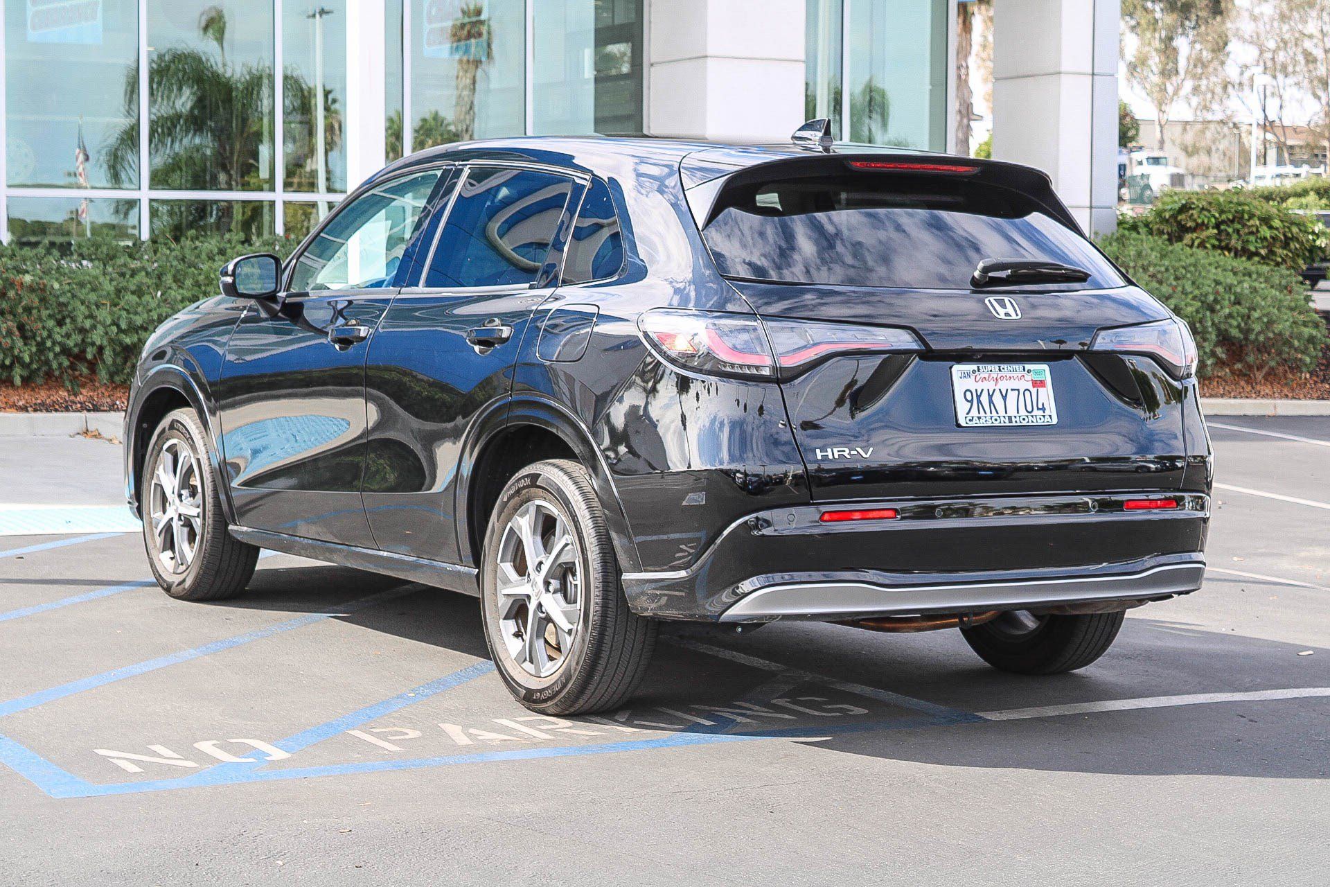 Used 2024 Honda HR-V EX-L image 9