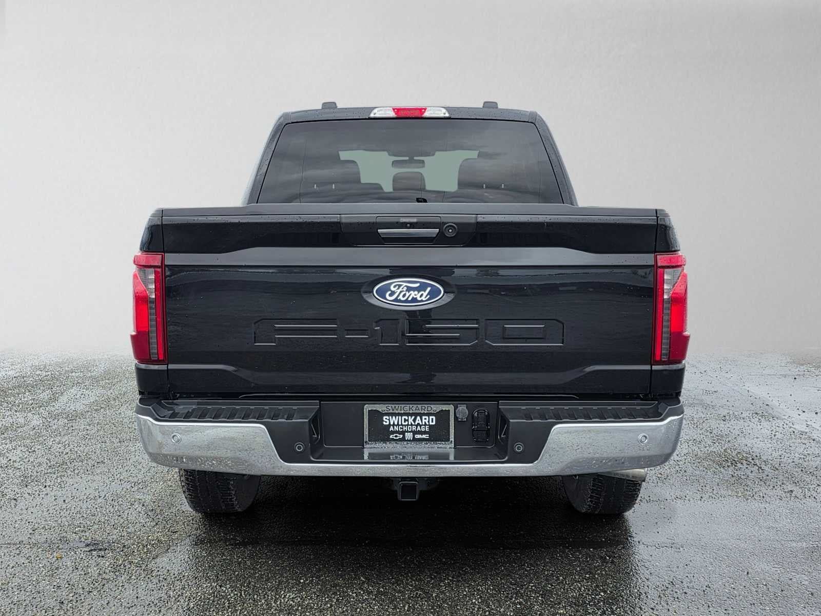 Used 2024 Ford F150 XLT w/ Tow/Haul Package AWD/4WD image 4