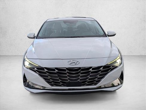 Used 2023 Hyundai Elantra Limited w/ Cargo Package FWD image 2