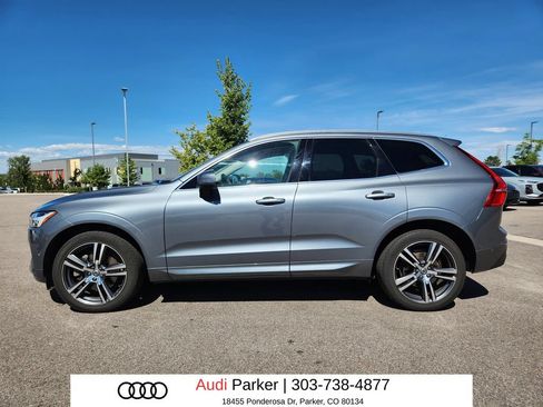 Used 2018 Volvo XC60 T6 Momentum w/ Vision Package AWD/4WD image 2