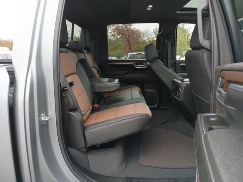 Certified 2025 Chevrolet Silverado 2500 High Country w/ High Country Premium Package image 28