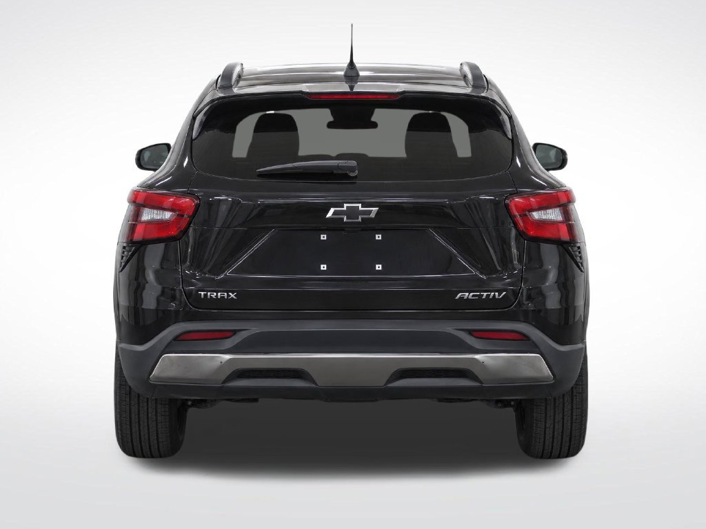 Used 2026 Chevrolet Trax ACTIV w/ Driver Confidence Package FWD image 6