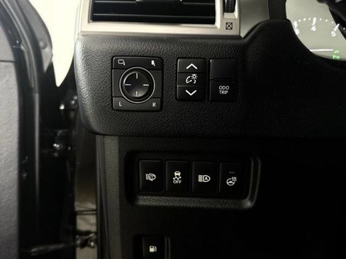 Used 2023 Lexus GX 460 Premium w/ Premium Package AWD/4WD image 28