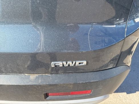 Used 2019 GMC Acadia SLE image 11