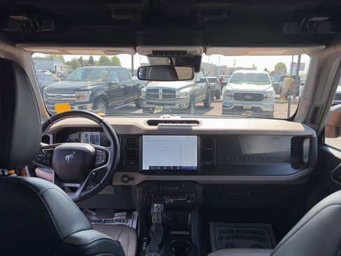 Used 2022 Ford Bronco Wildtrak image 23