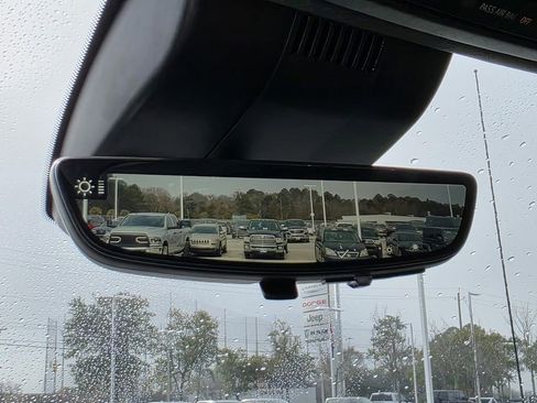 Used 2023 GMC Sierra 1500 Denali Ultimate image 14