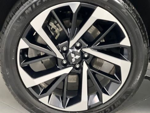 Used 2023 Mitsubishi Outlander SE image 74