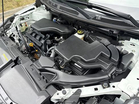 Used 2022 Nissan Rogue Sport SV AWD/4WD image 32