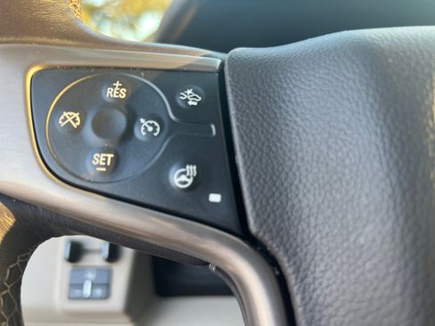 Used 2020 GMC Yukon Denali w/ Enhanced Security Package image 26