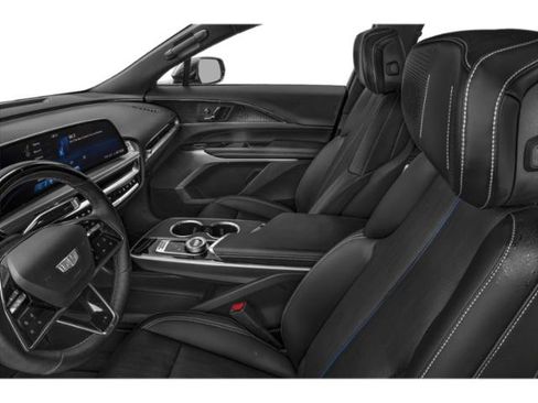 Used 2023 Cadillac Lyriq 2WD image 9