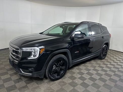 Used 2022 GMC Terrain AT4 w/ Infotainment Package II image 7
