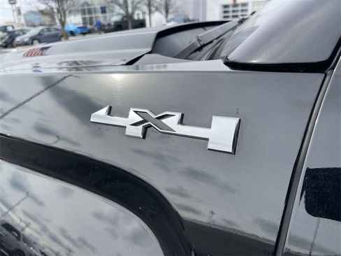 Used 2014 GMC Sierra 1500 SLE w/ SLE Value Package image 3