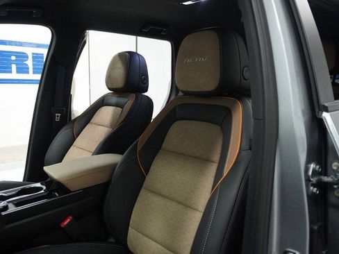 New 2026 Chevrolet Equinox ACTIV w/ Convenience Package III image 18