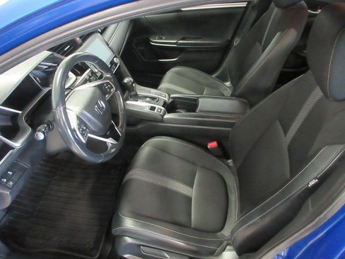 Used 2021 Honda Civic Sport image 7