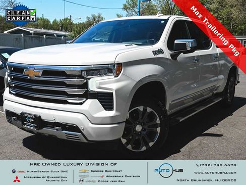 Used 2024 Chevrolet Silverado 1500 High Country w/ Max Trailering Package AWD/4WD image 1