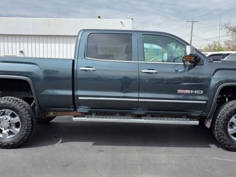 Used 2017 GMC Sierra 3500 SLT image 6