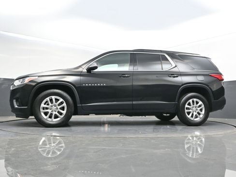 Used 2020 Chevrolet Traverse LT AWD/4WD image 40
