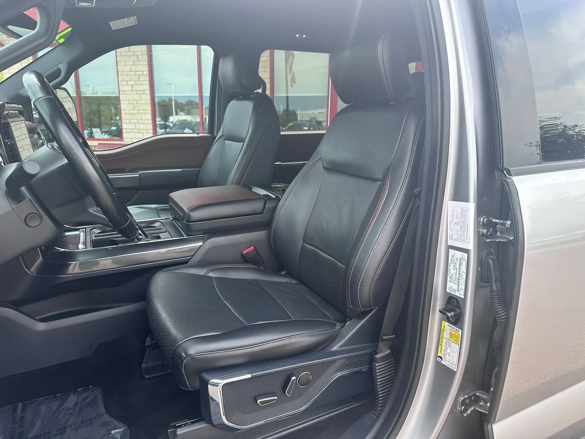 Used 2021 Ford F150 Lariat w/ Equipment Group 502A High AWD/4WD image 10
