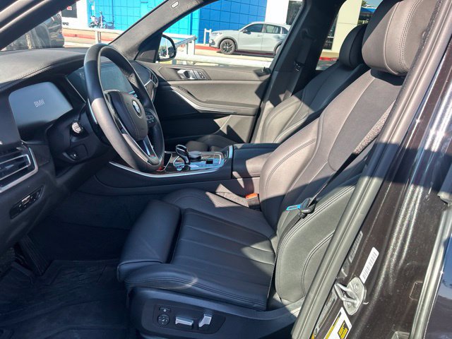 Used 2022 BMW X5 xDrive40i w/ Premium Package AWD/4WD image 9