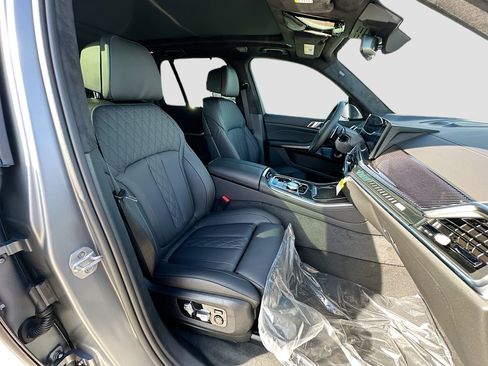 New 2026 BMW X5 M60i w/ Executive Package image 23