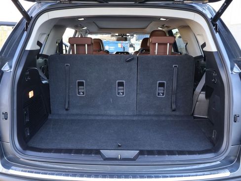 Used 2022 Subaru Ascent Touring w/ Popular Package #2A image 28