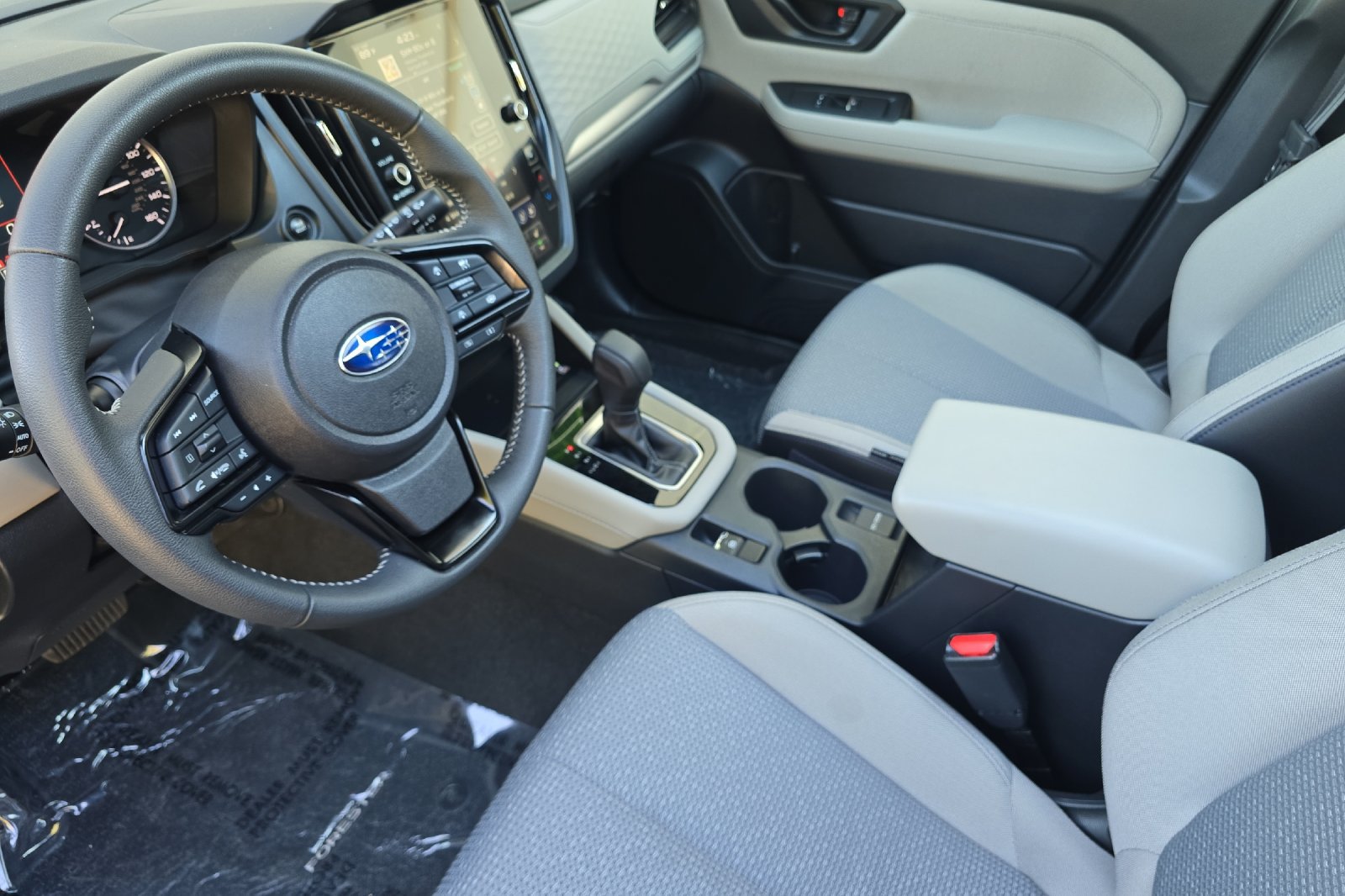 Used 2025 Subaru Forester Premium AWD/4WD image 10