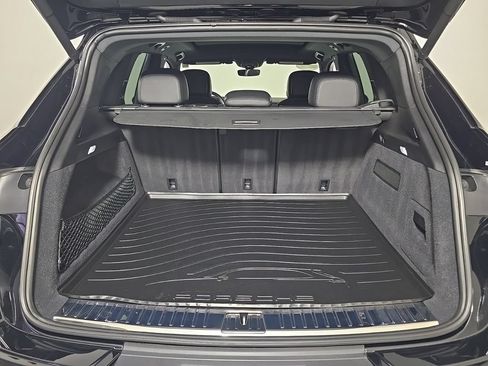 Certified 2024 Porsche Cayenne S AWD/4WD image 13