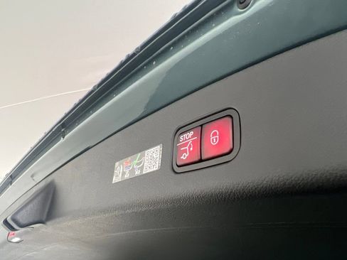 Certified 2026 Mercedes-Benz GLC 300 4MATIC image 23