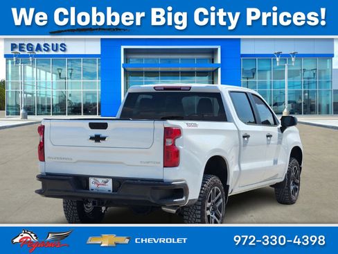 New 2025 Chevrolet Silverado 1500 Custom Trail Boss image 2