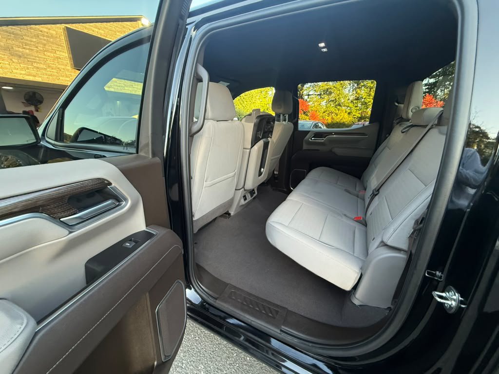 Used 2026 Chevrolet Silverado 1500 RST AWD/4WD image 15