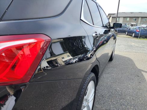 Used 2018 Chevrolet Equinox Premier AWD/4WD image 40