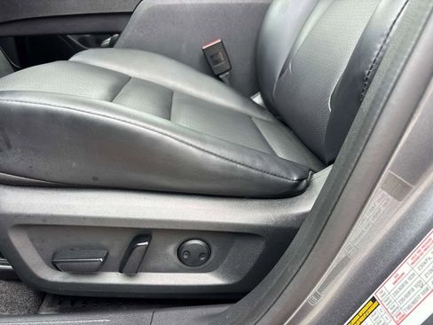 Used 2023 Nissan Rogue SV w/ SV Premium B Package image 32