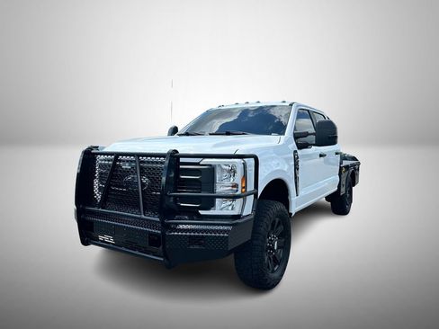 Used 2024 Ford F250 XL w/ XL Chrome Package AWD/4WD image 2
