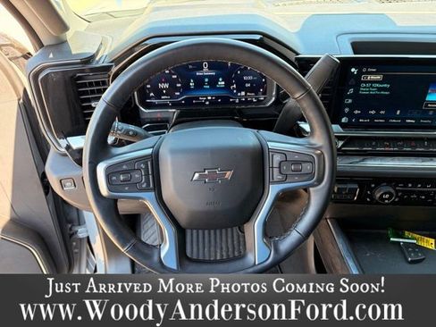 Used 2024 Chevrolet Silverado 2500 LTZ w/ LTZ Plus Package AWD/4WD image 12