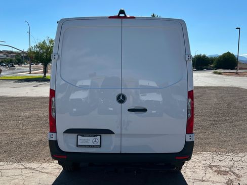 New 2026 Mercedes-Benz Sprinter 2500 image 4