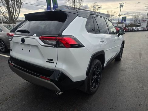 Used 2024 Toyota RAV4 XSE w/ Advanced Technology Package image 7