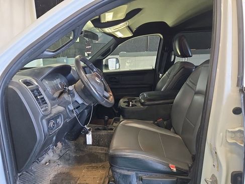 Used 2022 RAM 2500 Tradesman AWD/4WD image 10