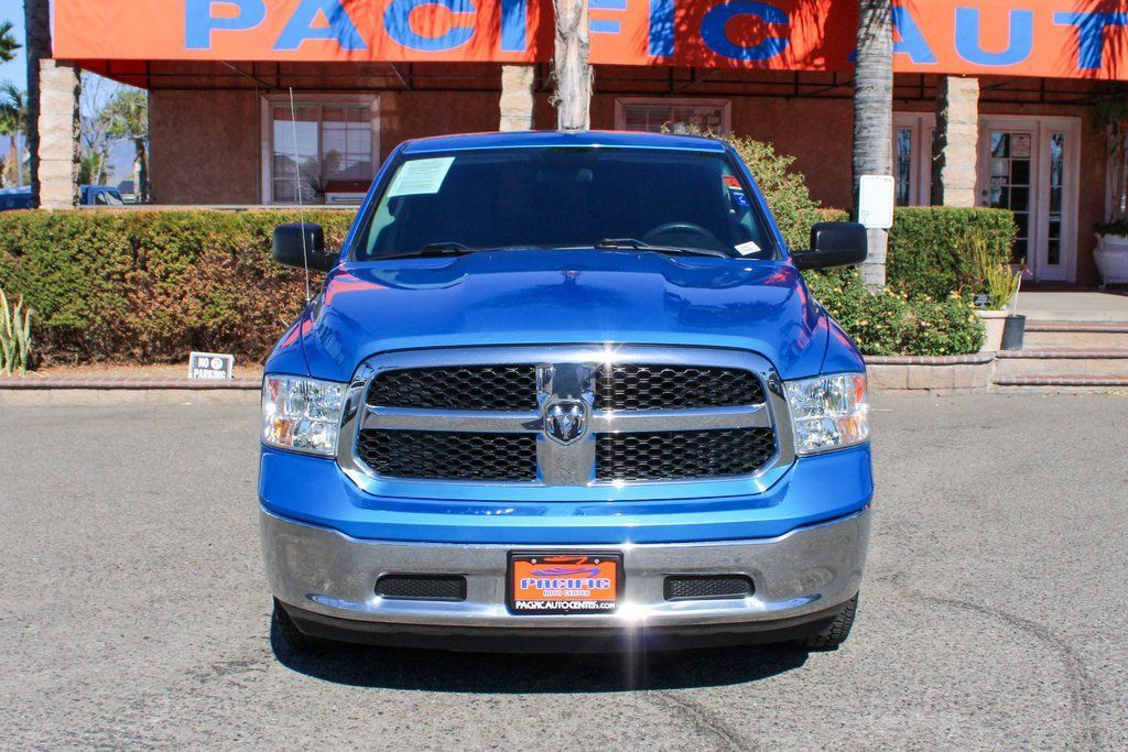 Used 2021 RAM 1500 Classic SLT AWD/4WD image 3
