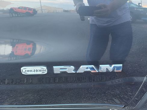 Used 2019 RAM 1500 Laramie Longhorn image 26