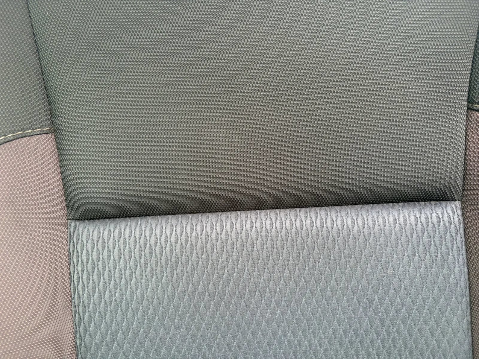 Used 2017 Toyota Corolla LE FWD image 21
