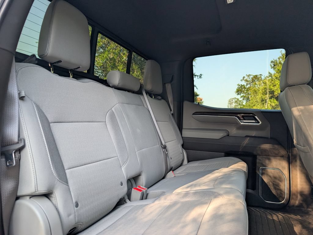 Used 2024 Chevrolet Silverado 1500 RST w/ Convenience Package II RWD image 21
